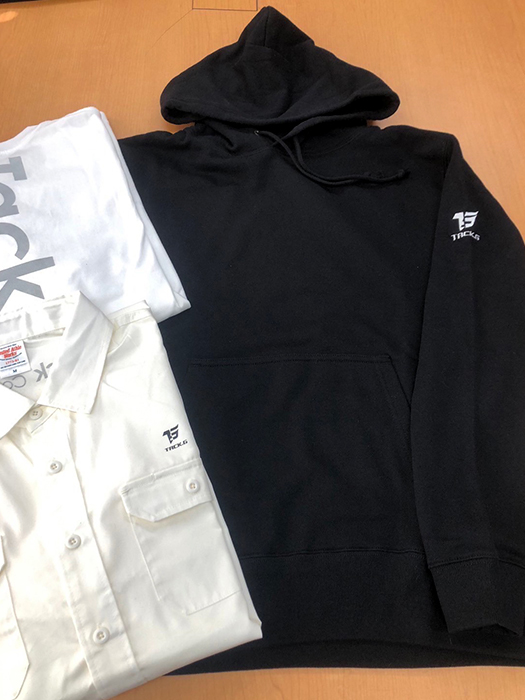 タックユニフォーム